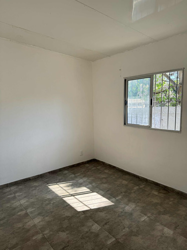 Se Alquila Apartamento De 2 Dormitorios En Piedras Blancas