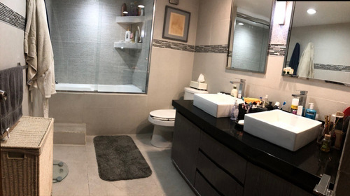 Departamento Recién Remodelado En Venta