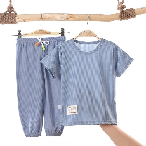 Conjunto  Infantil Ropa De Manga Corta De Color Sólido