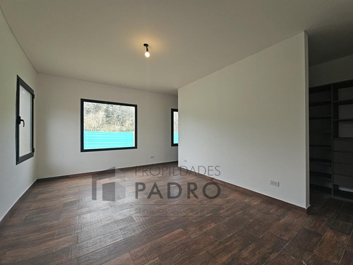 Casa En Venta. Uf 55. Barrio La Elina, Comarcas De Luján.