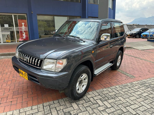 Toyota Prado SUMO