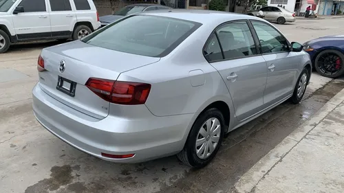Volkswagen Jetta 2.5 Sportline At
