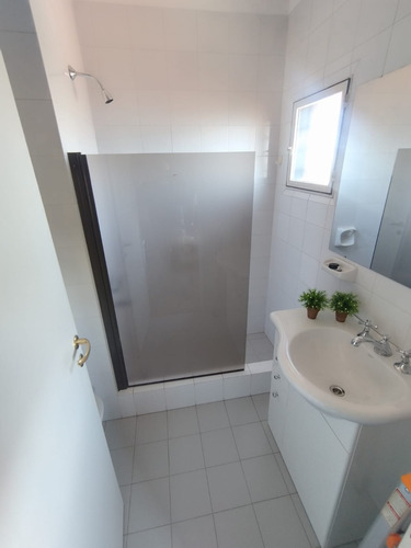 Impecable Casa Tipo Duplex En Venta! 12 De Octubre 2450