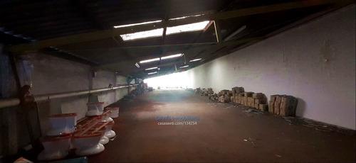 Venta De Deposito En La Comercial