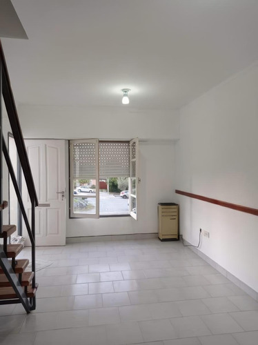 Dúplex En Venta - 2 Dormitorios 1 Baño - 105mts2 - Tandil