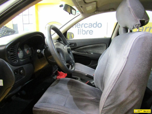 Nissan Almera 1600