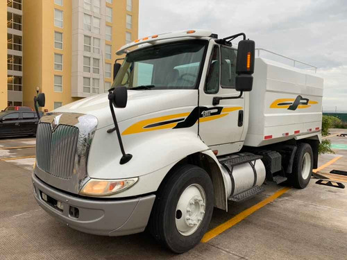 Imagen 5 de 8 de Camion Pipa Para Agua