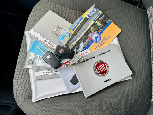 Fiat Doblo 1.8 16v Adventure Locker Flex 5p