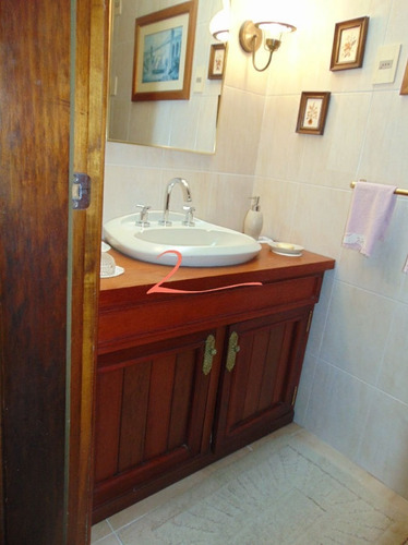 Casa En Pinares, 3 Dormitorios *- Ref: 3870