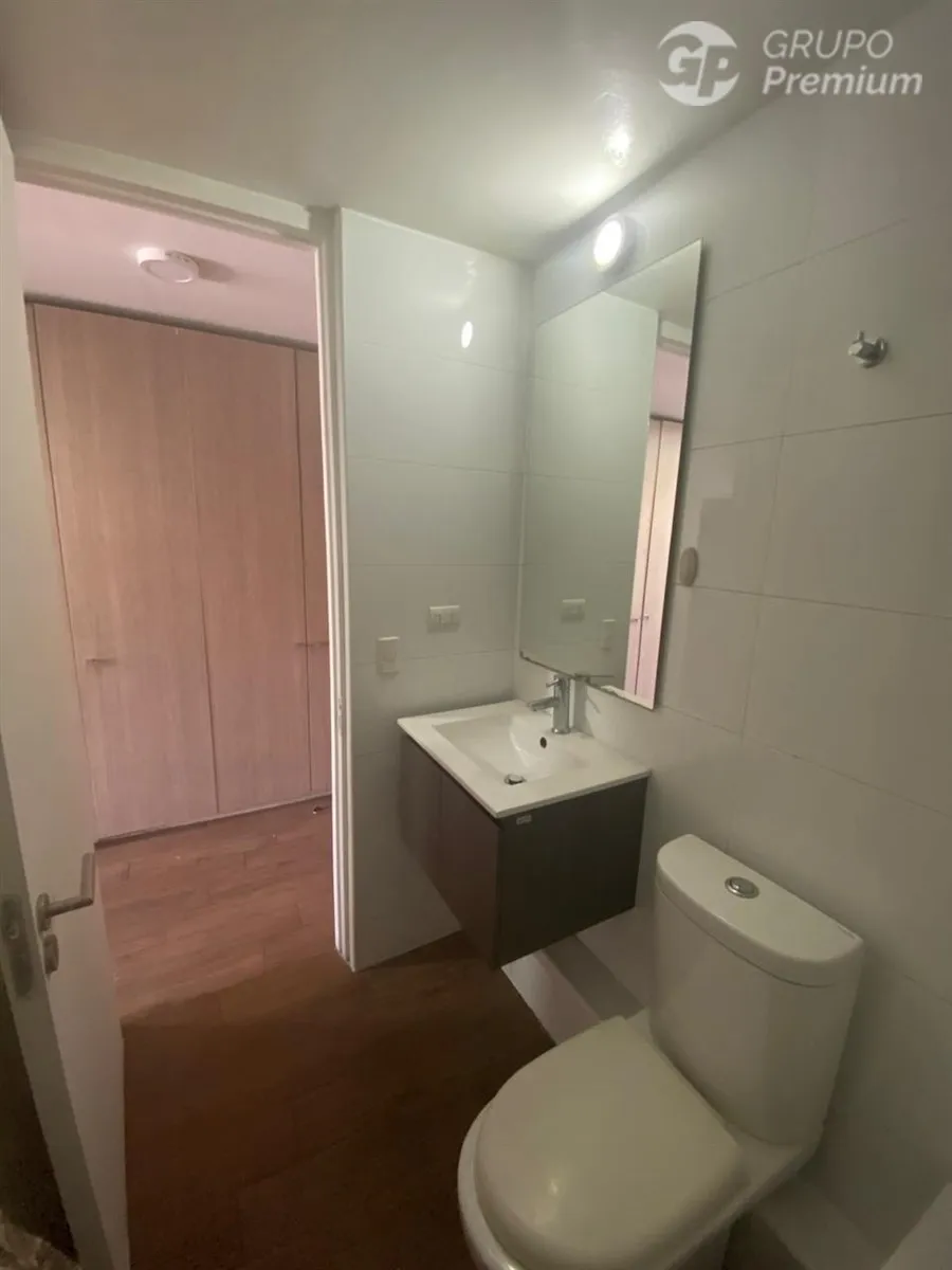 Imagen 4 de 7 de Departamento En Venta 1d-1b En Stgo Centro