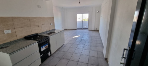 Imagen 6 de 8 de Departamento En Alquiler En Lanus Oeste