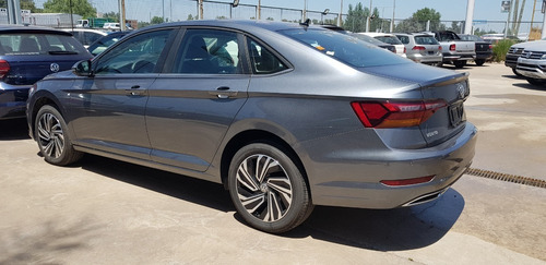 Volkswagen Vento Highline 1.4 Tsi Al