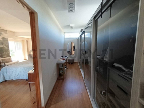 Residencia De Lujo 7 Ambientes En Colón Entre Rios: 3.200 M² De Parque, Piscina Climatizada,gimnasio