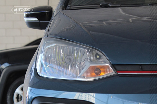 Volkswagen Up! move 1.0 TSI Total Flex 12V 5p