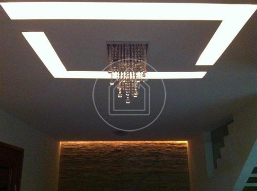 Casa - Ref: 881517