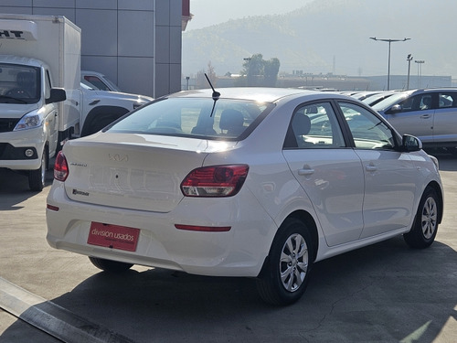Kia Soluto Soluto Lx 1.4l 5mt Ac - 2225 2023