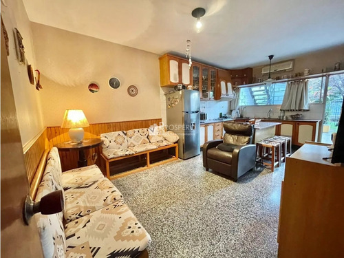 V262 Alquiler Casa 2dorm Malvin, Patio, Cochera
