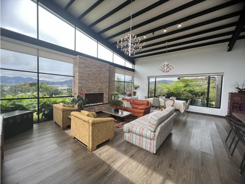 Moderna Casa Campestre En Venta En La Ceja Antioquia