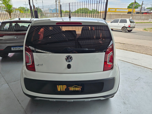 Volkswagen Up! 1.0 MPI TRACK 12V FLEX 4P MANUAL