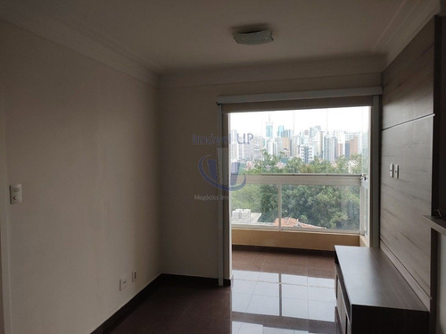 Imagem 2 de 15 de Apto Semi Mobiliado, De 1 Dormitorio, 1 Vaga, Em Frente Ao Parque Da Aclimacao - V-2389