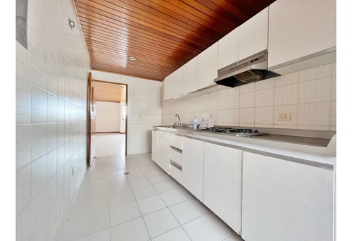 Venta Apartamento 3 Alcobas En Edificio Cosmos Manga Cartagena
