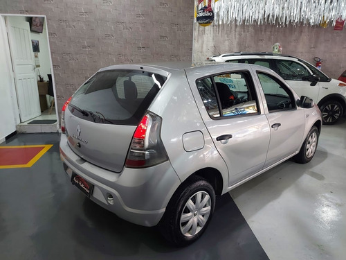 Imagem 5 de 11 de Renault Sandero Ano 2014 !!! Motor 1.0 Completo Flex !!!