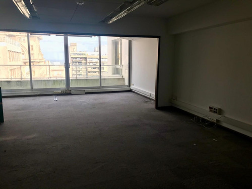 Imagen 1 de 8 de Alquiler Oficina Centro Plaza Independencia Piso Alto Gran Espacio