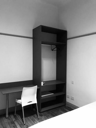 Venta. Departamento 3 Ambientes. Peron Y Libertad. Negociable.