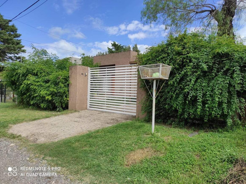 Imagen 1 de 18 de Casa Dos Dormitorios - Villa Allende - Barrio Condor Alto