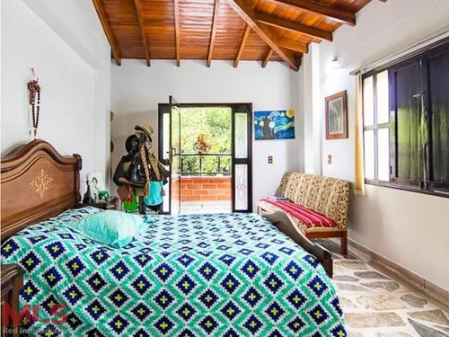 Casa Tranquila En Excelente Sector.(mls#235167)