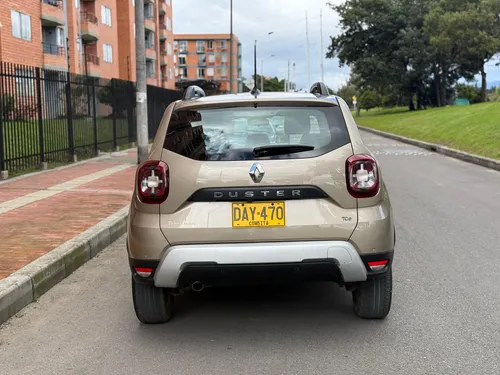 Renault Duster 1.3 Intense Cvt