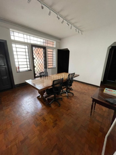 Imagem 7 de 15 de Linda Casa Estilo Normanda, Jardim, Amplos Ambientes - Pc88810