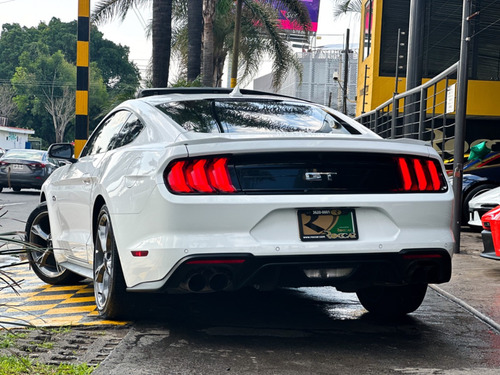 Ford Mustang 5.0l Gt V8 At