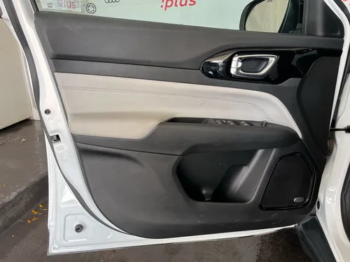 Jeep Compass 2.4 Limited 4x2 At