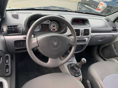 Renault Clio Sedan Expression 1.6