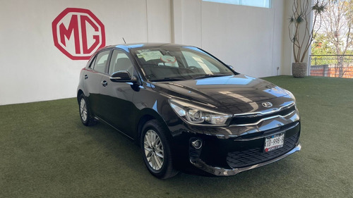 Imagen 2 de 14 de Kia Rio Hatchback