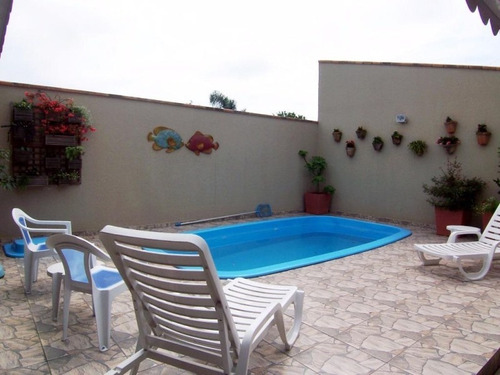 Imagem 1 de 21 de Casa Com Piscina, 3 Quartos Sendo 1 Suíte, 1 Vaga De Garagem No Coroados Em Guaratuba/pr - Imobiliária África - Ca0055 - 4710103