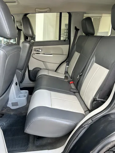 Jeep Liberty Limited Base Piel 4x2 At