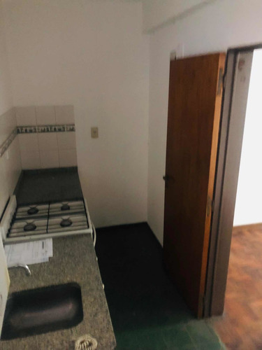 Imagen 7 de 24 de Oportunidad Nueva Córdoba 1 Dormitorio Con Patio Al Corazón Del Edificio Y Sin Inquilino Mira El Video !!