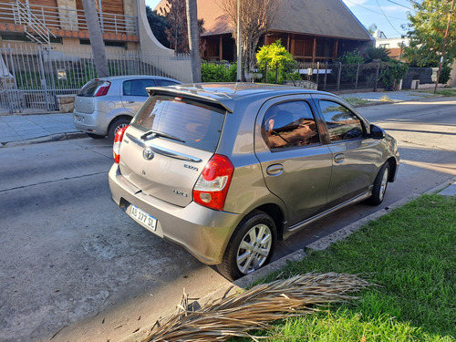 Toyota Etios 1.5 Xls