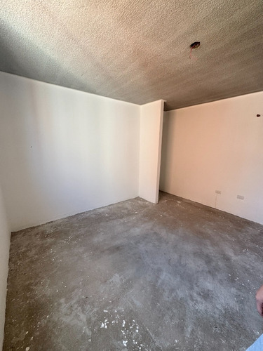 Apartamento En Obra Gris En Conjunto Residencial Costarena Suites