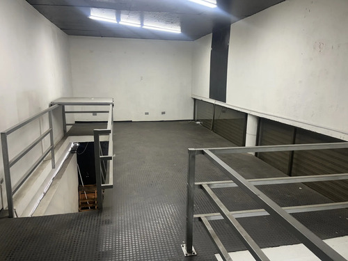 Arriendo Local Comercial  Metro Patronato