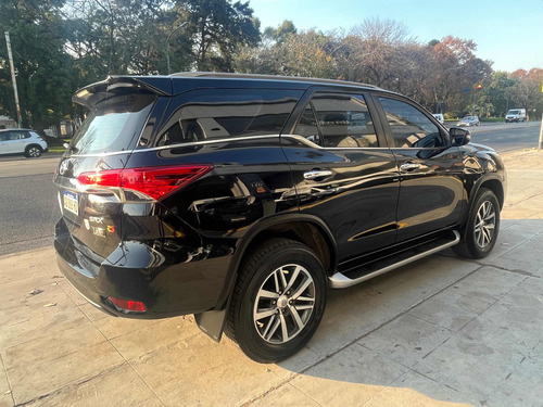 Toyota SW4 2.8 Srx 177cv 4x4 7as At