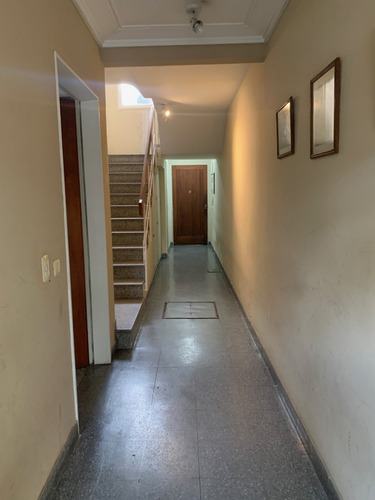 Imagen 3 de 30 de Ph 3 Ambientes - Al Frente - Patio - Excelente
