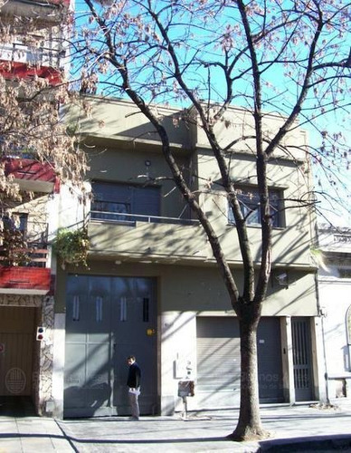 Imagen 1 de 8 de Deposito Con Oficinas