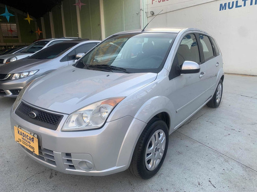 Imagem 1 de 9 de Ford Fiesta 2008 1.0 Flex First 5p