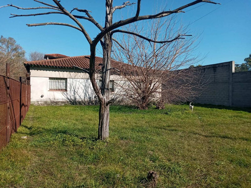 Imagen 6 de 12 de Excelente Casa Con Lote En Venta De 4 Ambientes - Temperley