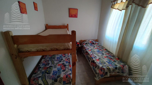 Dúplex De 2 Dormitorios C/ Cochera En Costa Azul.