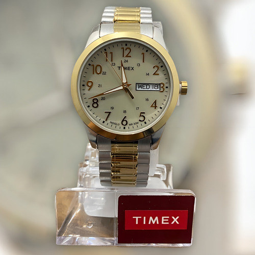 Reloj Pulsera Timex South Street Sport T2m935 Color de la correa Plateado/Dorado Color del bisel Dorado Color del fondo Gris