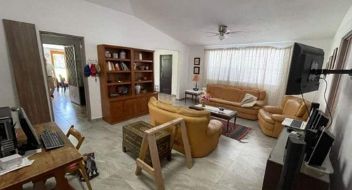 Casa En Venta En El Paraje, Jiutepec Morelos, St08
